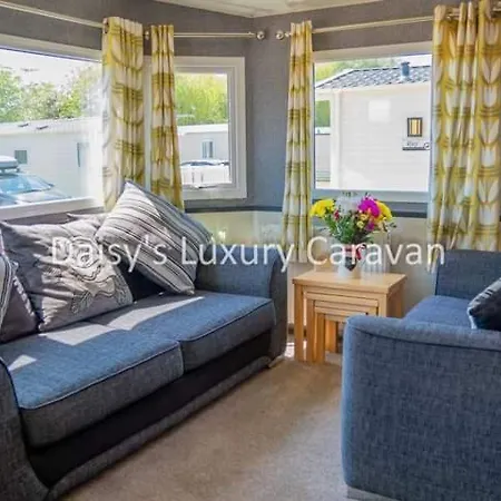 Daisy'S Luxury Caravan At Tattershall Lakes Exterior photo